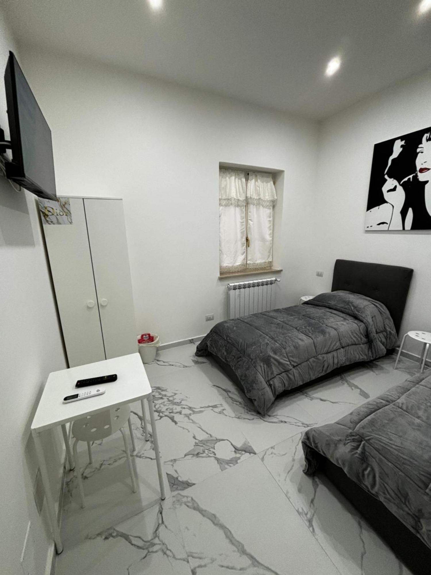 Villa Life San Donato Milanese Luaran gambar